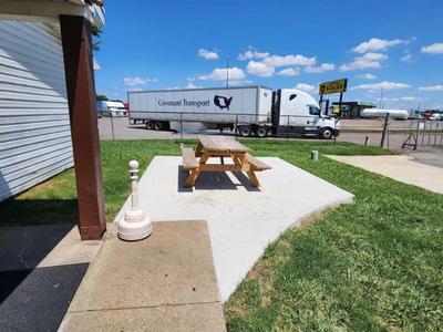 Super 8 by Wyndham West Memphis