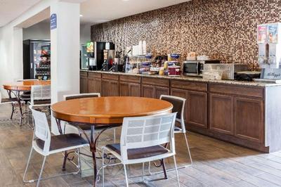 Microtel Inn & Suites By Wyndham Ardmore