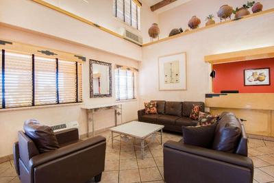 Hawthorn Suites By Wyndham Albuquerque