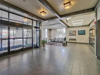 Ramada Plaza by Wyndham Albuquerque Midtown