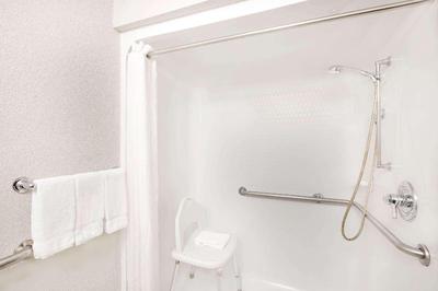 Microtel Inn & Suites By Wyndham Ames