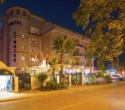 Sinatra Hotel