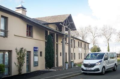 Kyriad Hotel La Fleche