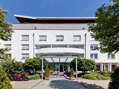 Hotel Aviva