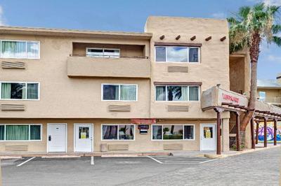 Super 8 by Wyndham Las Vegas North Strip/Fremont