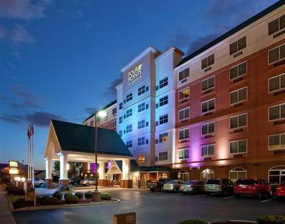Four Points by Sheraton Louisville Airport