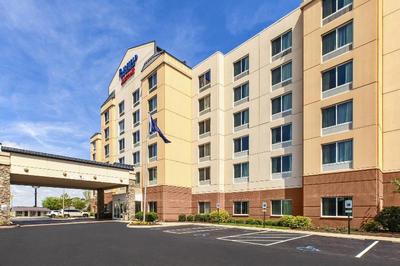 Fairfield Inn & Suites Lexington North
