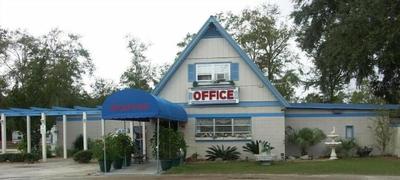 Deerwood Resort Motel & Campgrounds