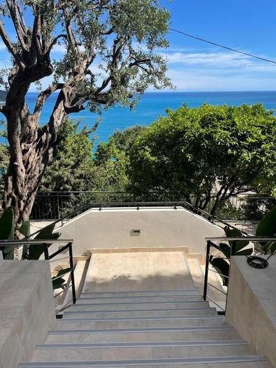 Le Roquebrune