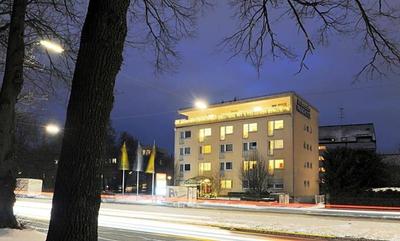 Ambassador Parkhotel
