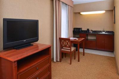 Country Inn & Suites Nashville Airport