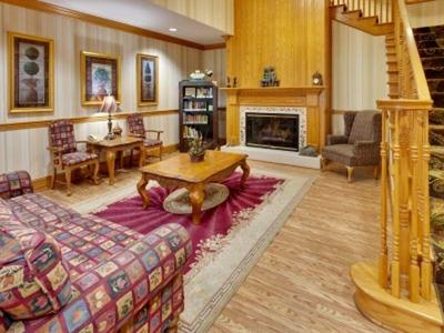 Country Inn & Suites Nashville Airport East