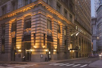Radisson Hotel New York Wall Street