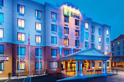 Country Inn & Suites by Radisson Staten Island