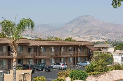 Days Inn by Wyndham San Bernardino Casino