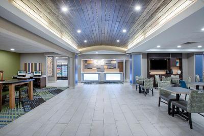Holiday Inn Express Hotel & Suites Columbus