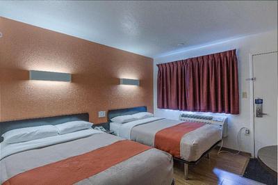 Motel 6 Oshkosh