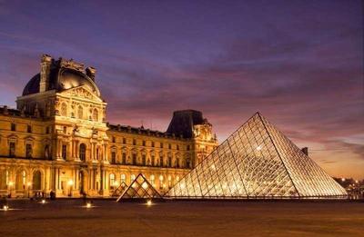 Louvre Sainte Anne Opera