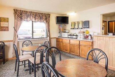 Super 8 by Wyndham Prairie Du Chien