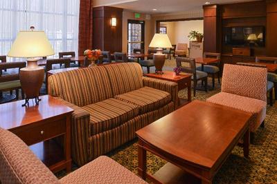Staybridge Suites Indianapolis-Airport