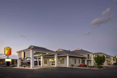 Super 8 by Wyndham Port Wentworth Savannah Area