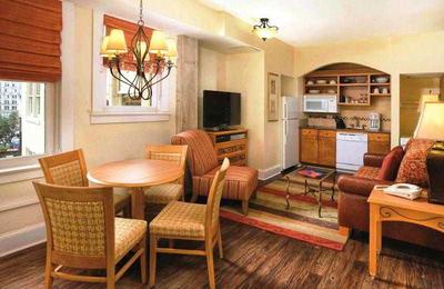 Club Wyndham Riverside Suites