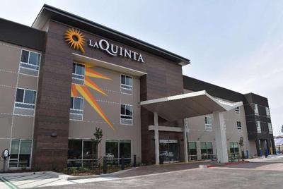 La Quinta Inn and Suites by Wyndham San Bernardino