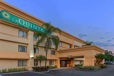 La Quinta Inn & Suites by Wyndham TampaBrandonWest