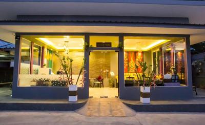 Florist Resort