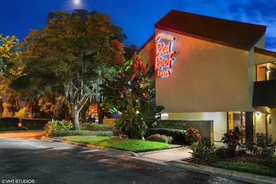 Red Roof Inn Tampa Fairgrounds – Casino