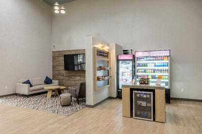 Candlewood Suites Wichita Northwest