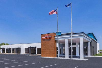 Hawthorn Extended Stay by Wyndham Wichita Airport