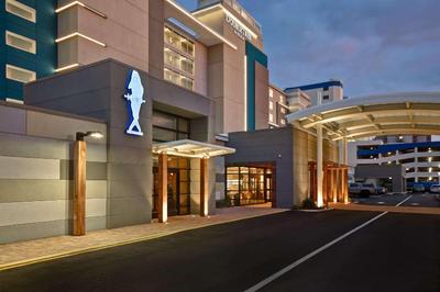 DoubleTree by Hilton Virginia Beach Oceanfront Sou