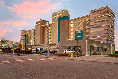 DoubleTree by Hilton Virginia Beach Oceanfront Sou