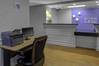 Holiday Inn Express Chester
