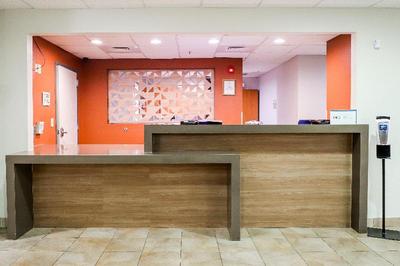 Candlewood Suites Richmond Airport