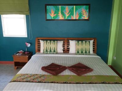 Lemon House Patong