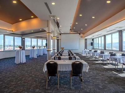 Parion Hotel