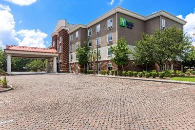 Holiday Inn Express & Suites Savannah Midtown