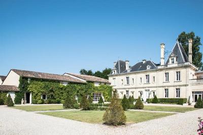 Chateau Meyre