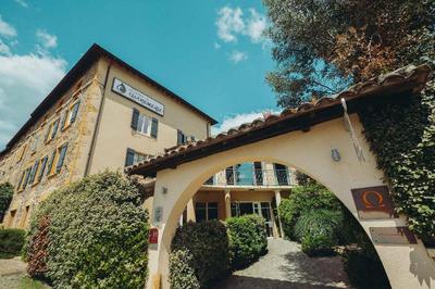Auberge de Clochemerle Hôtel & Restaurant