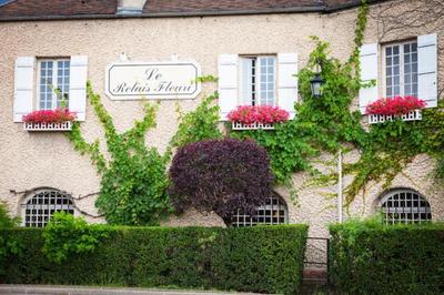 Le relais fleuri, Hotel & Restaurant Logis–Avallon