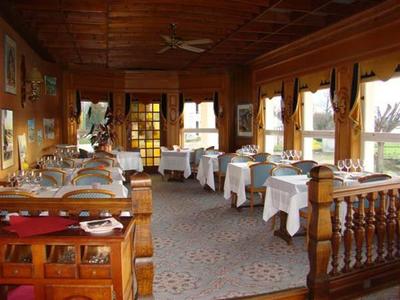 Logis Hostellerie Saint Pierre