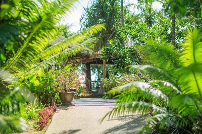 Koh Jum Beach Villas