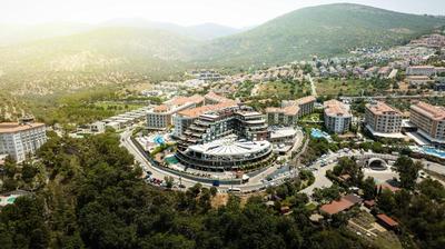 Qlusive Hotel