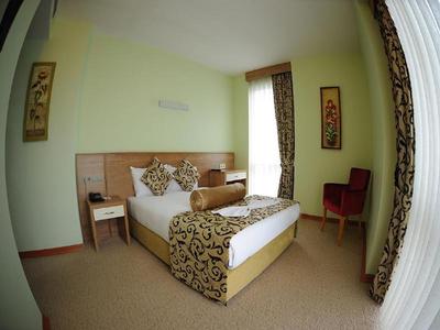 Nice Royal Hotel