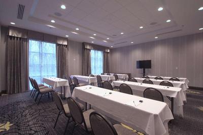 Hampton Inn and Suites Columbus/University Area