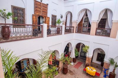 Riad  Lea