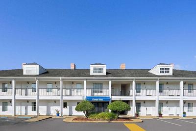 Days Inn by Wyndham Americus