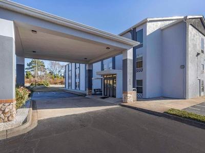 Howard Johnson by Wyndham Spartanburg - Expo Centr